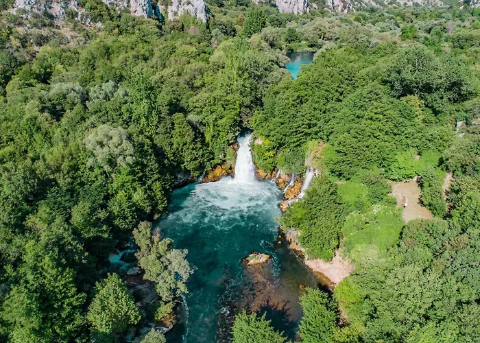 Skarpini Dvori דירה