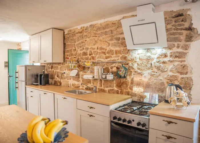 דירה Skarpini Dvori *