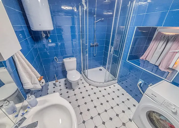 Skarpini Dvori דירה *